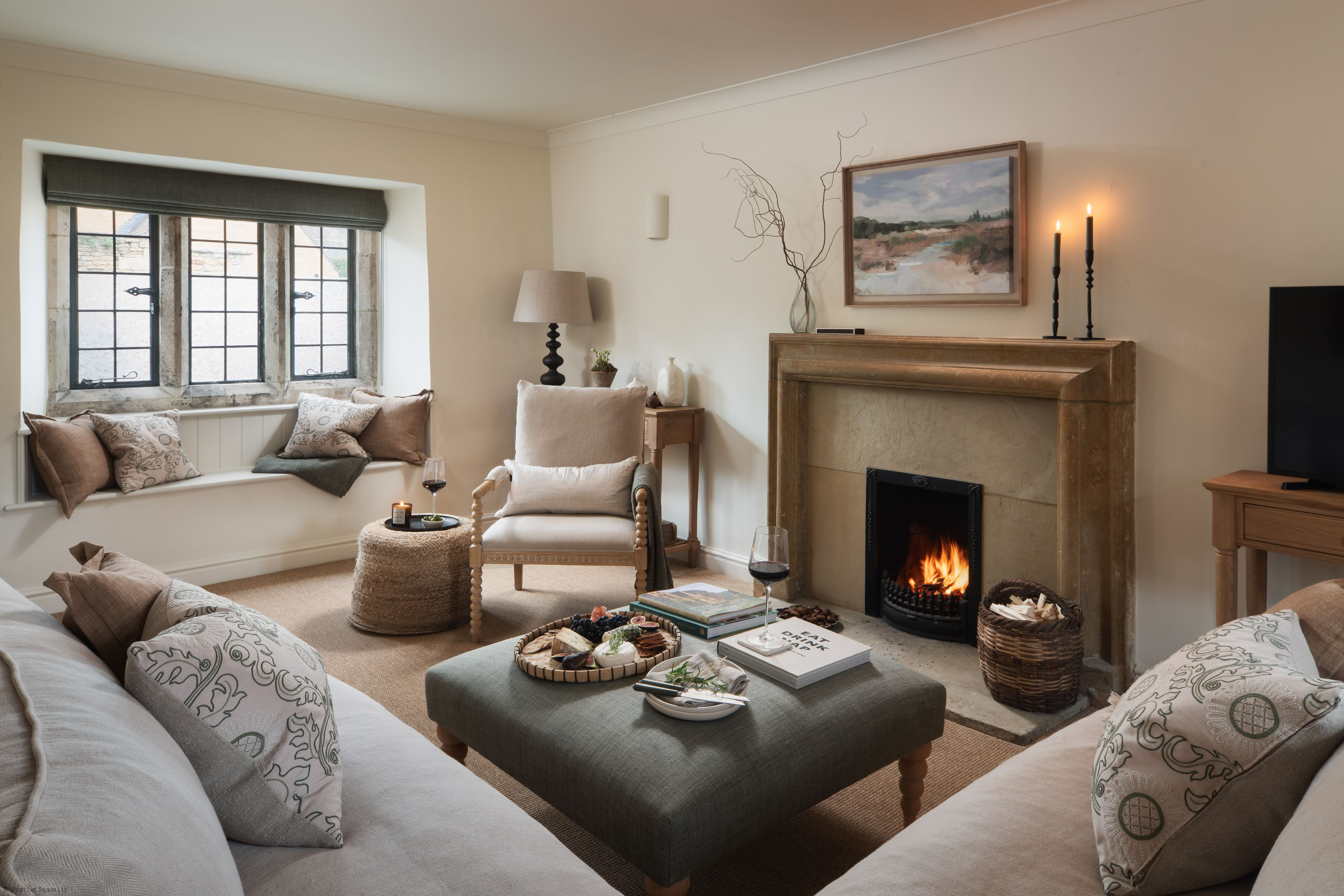 The Little Barn - Lead Photo